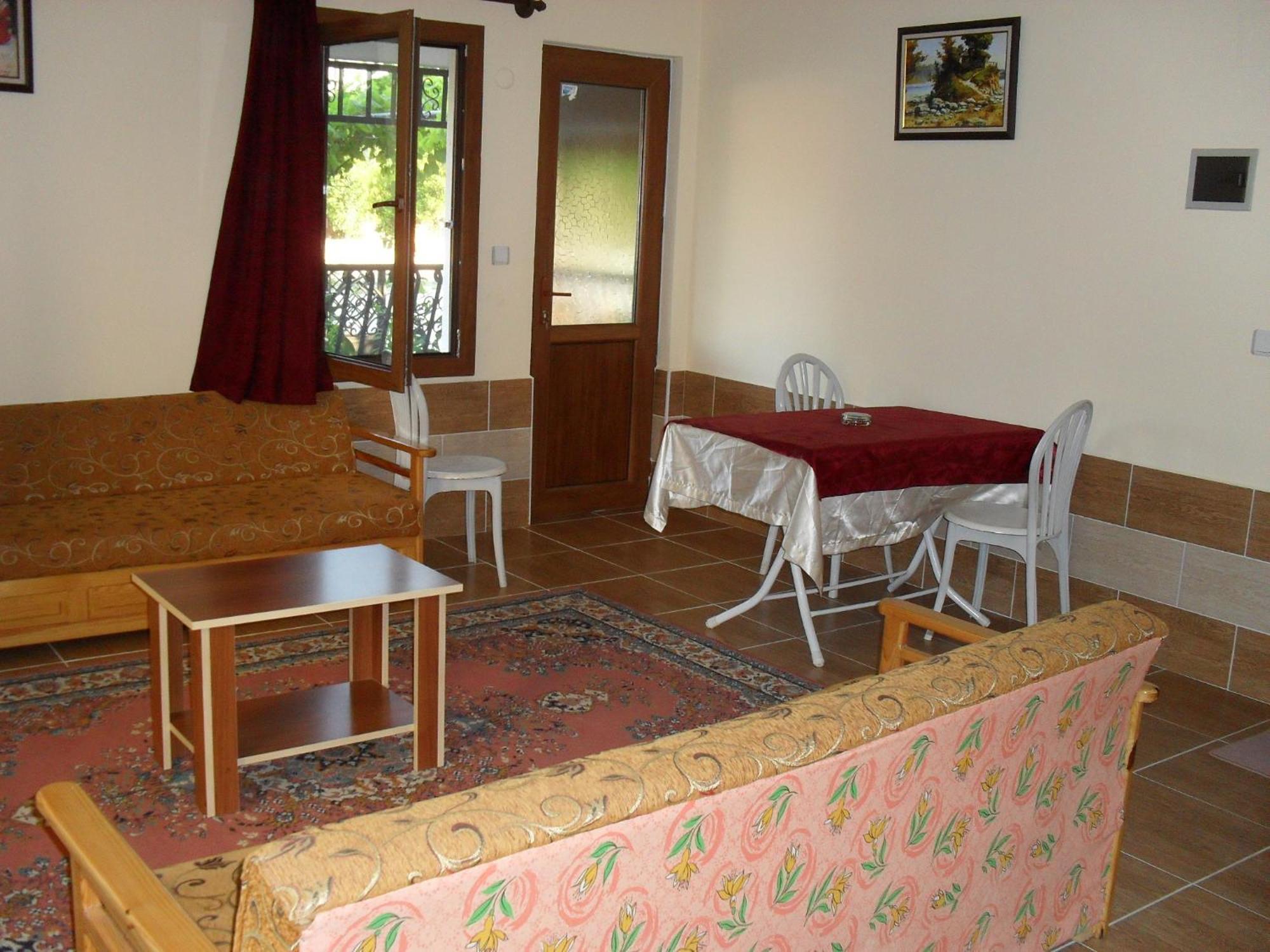 Villa Ozalp Apartments Дальян Экстерьер фото