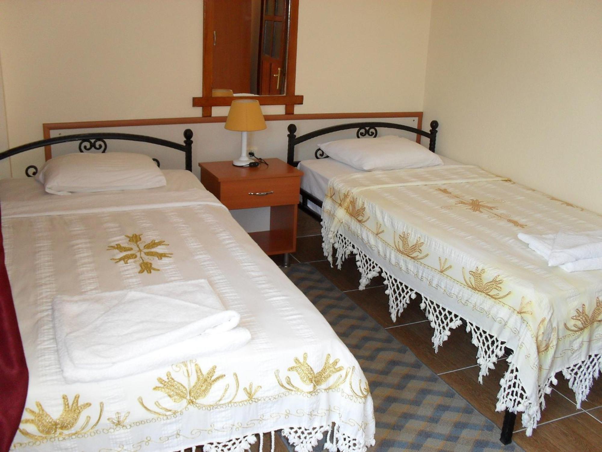 Villa Ozalp Apartments Дальян Экстерьер фото
