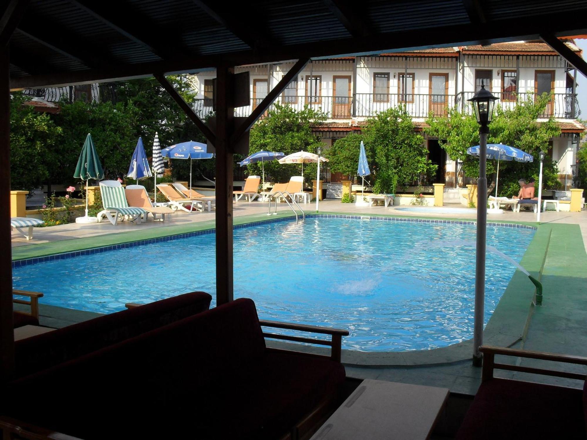 Villa Ozalp Apartments Дальян Экстерьер фото