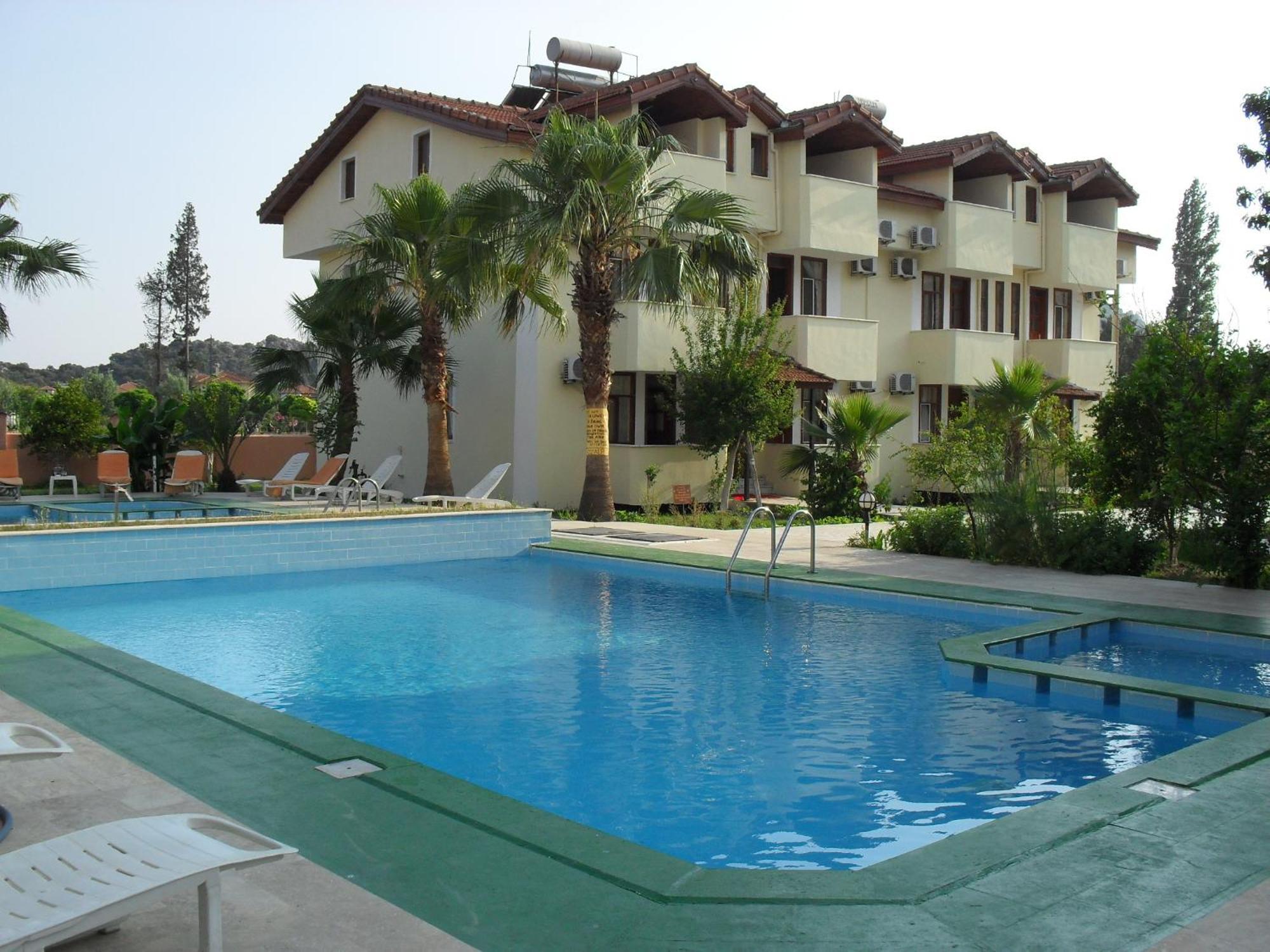 Villa Ozalp Apartments Дальян Экстерьер фото