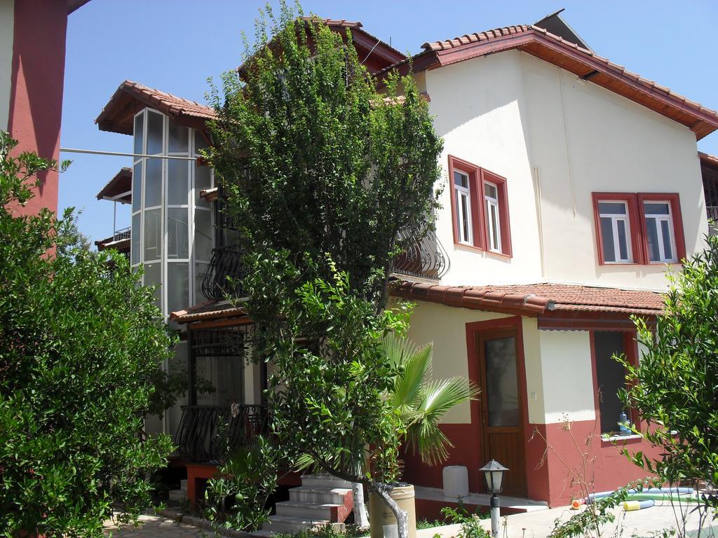 Villa Ozalp Apartments Дальян Экстерьер фото